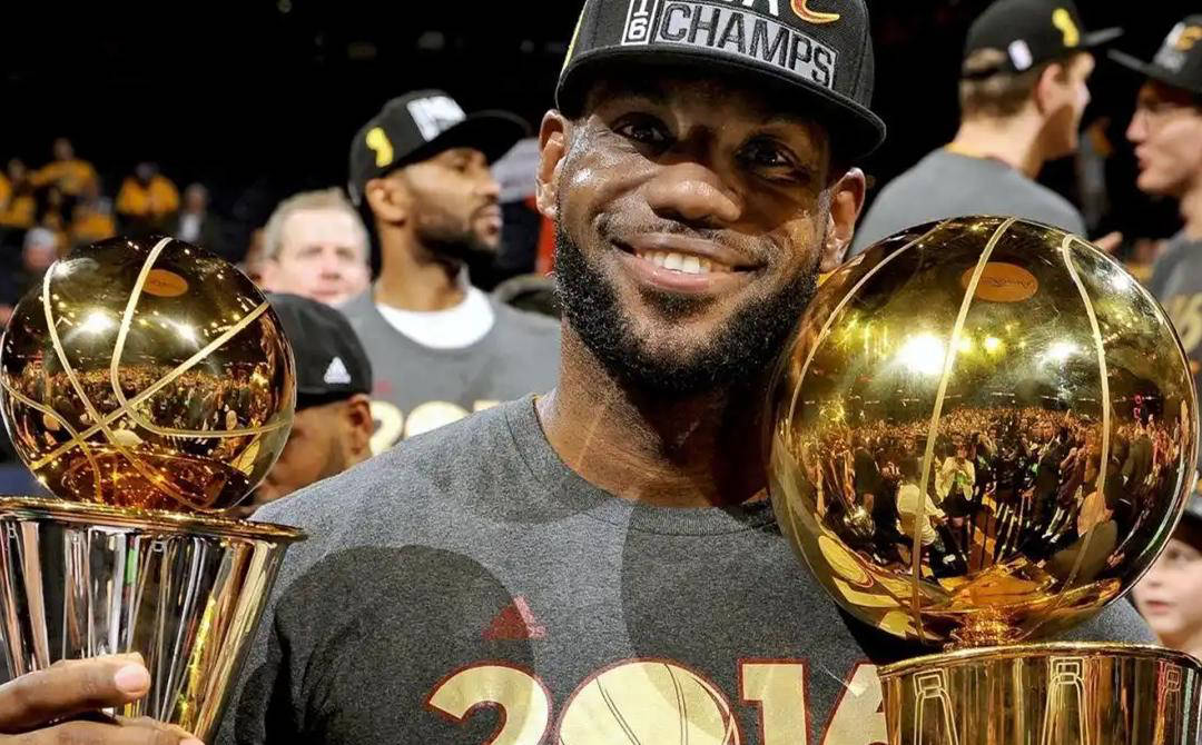 法兰克福迎NBA总决赛关键赛，赛前绝杀压哨，媒体盛赞，资深球员宣示担当的简单介绍
