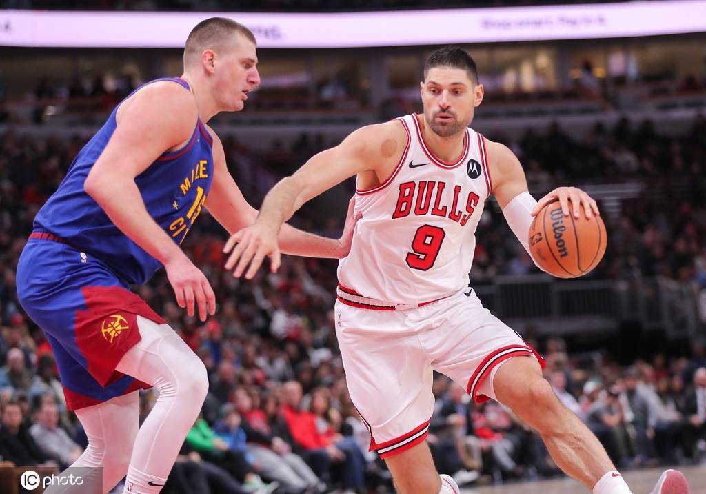 赛前芝加哥公牛豪取连胜——NBA季后赛节点到来,引发热议,更衣室氛围转暖的简单介绍 赛前芝加哥公牛豪取连胜——NBA季后赛节点到来,引发热议,更衣室氛围转暖的简单介绍