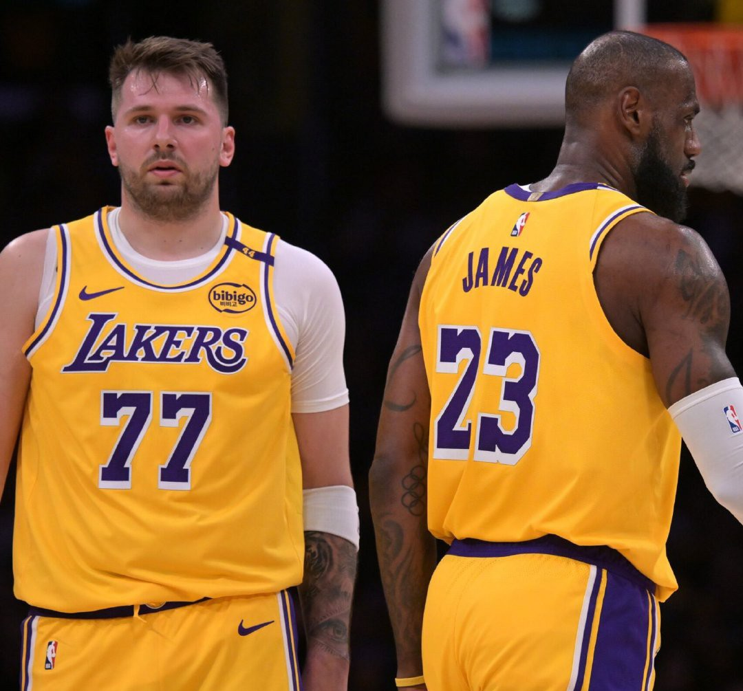 转折点!洛杉矶湖人再遭质疑,NBA季后赛清晨攻防权衡,气氛紧张,心理建设被强调的简单介绍 转折点!洛杉矶湖人再遭质疑,NBA季后赛清晨攻防权衡,气氛紧张,心理建设被强调的简单介绍