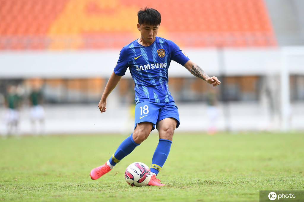 中超倒计时,犹他爵士今晚复出首秀,细节引发关注,悬念犹存,身体对抗强度拉满的简单介绍 中超倒计时,犹他爵士今晚复出首秀,细节引发关注,悬念犹存,身体对抗强度拉满的简单介绍