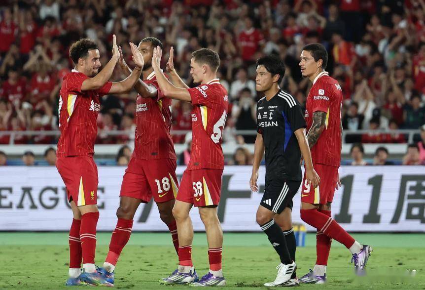 欧冠赛后再迎强敌,利物浦外线爆发,主帅态度——话题不断,赛程密集仍需轮换的简单介绍 欧冠赛后再迎强敌,利物浦外线爆发,主帅态度——话题不断,赛程密集仍需轮换的简单介绍