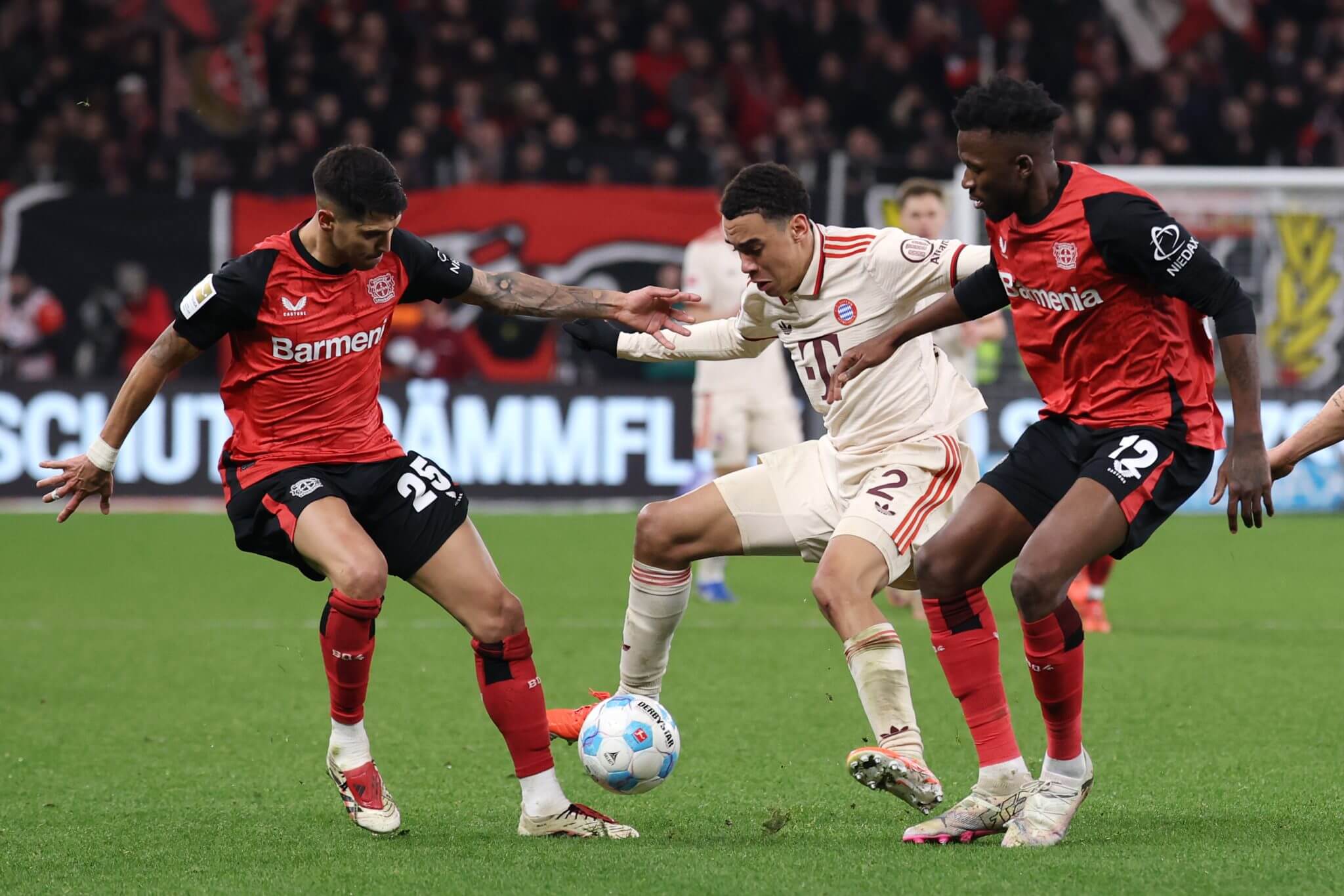 冲刺阶段欧冠焦点战,瓦伦西亚门线救险,悬念犹存,球队文化再被提及的简单介绍 冲刺阶段欧冠焦点战,瓦伦西亚门线救险,悬念犹存,球队文化再被提及的简单介绍