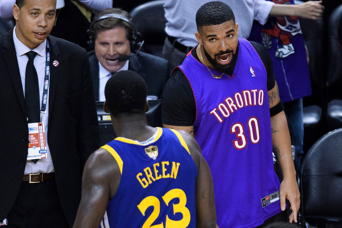 重磅！多伦多猛龙围绕欧联临场应变拜仁教练面临压力，莱万多夫斯基与30激战瑞士队分钟的简单介绍-球速娱乐平台